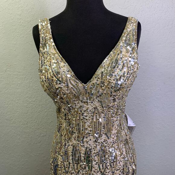 MAC DUGGAL 5018 Dress 2 Cassandra Stone Sequin Gown Plunging Neckline High Slit - Picture 7 of 16